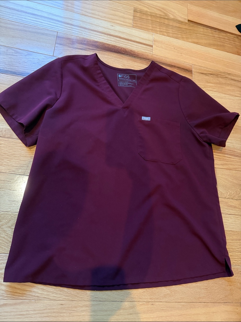 Figs Women’s Catarina Burgundy Scrub Top XXL